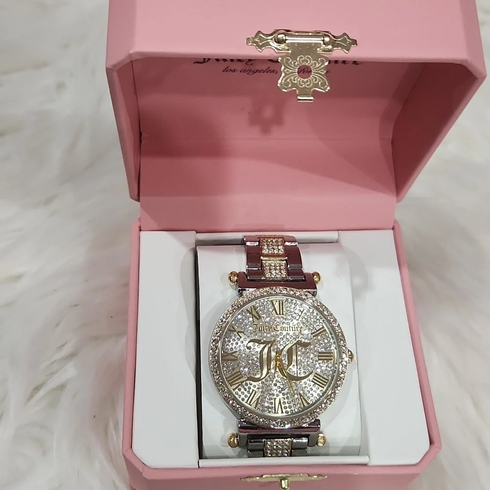 🩶▪️Juicy Couture▪️ silver rhinestones Wrist Watch New in box